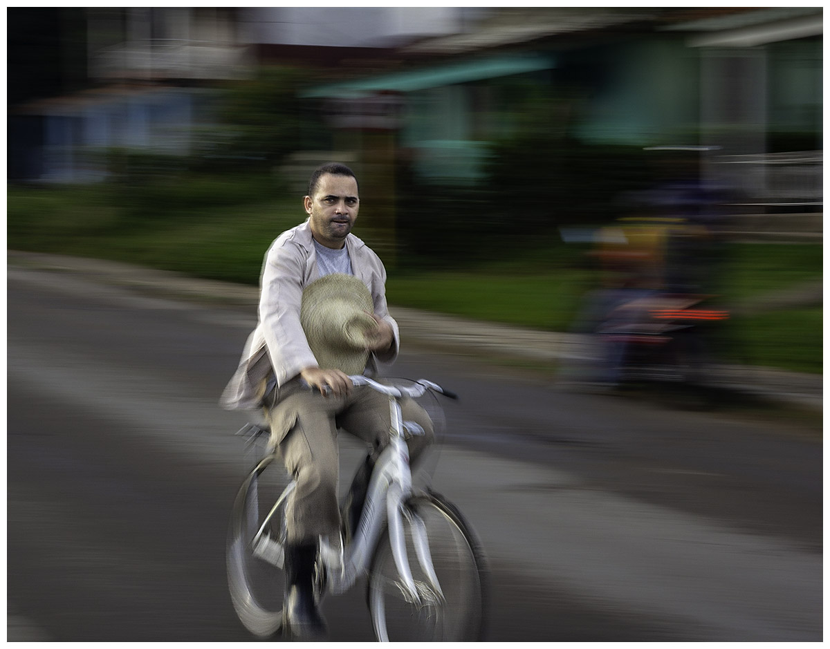 Greiss Jill Cuban Bicyclist AssignedSubject   Motion Photography 20251008